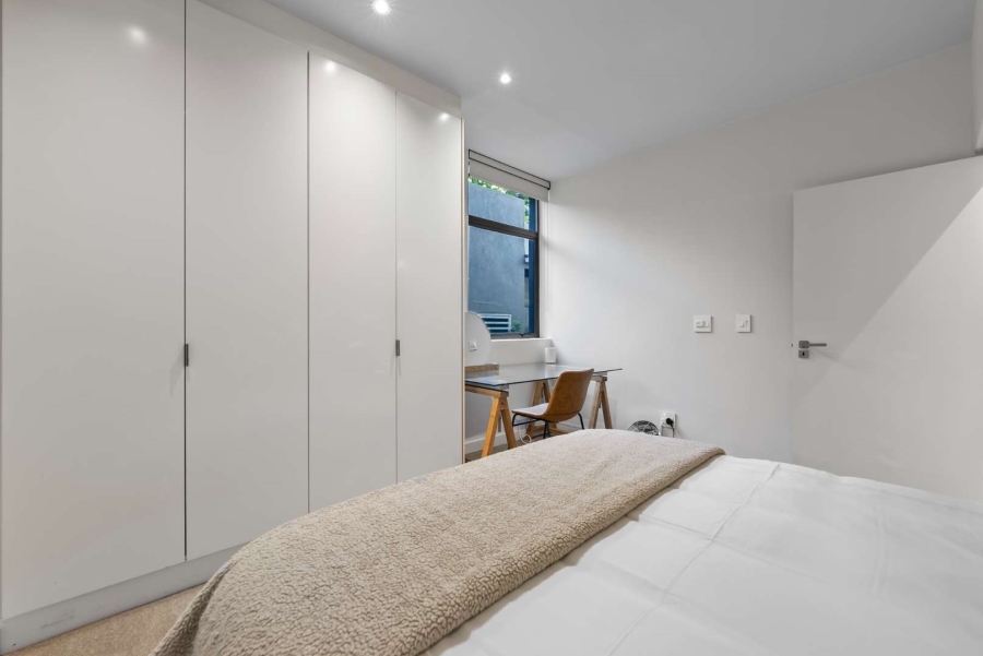 2 Bedroom Property for Sale in Green Point Western Cape